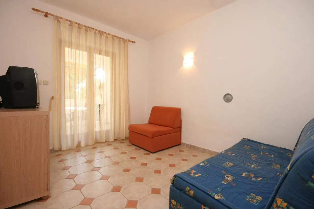 Apartments By The Sea Mandre, Pag - 6518 Mandre