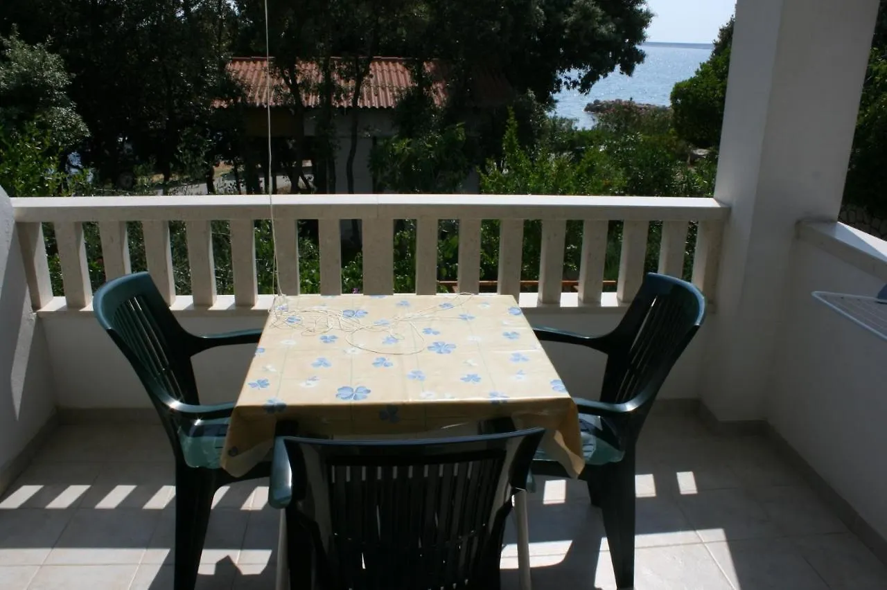 Apartments By The Sea Mandre, Pag - 6518 0*, Mandre
